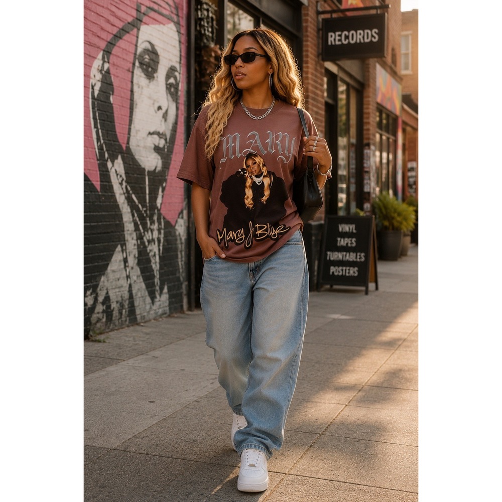 Mary J Blige Graphic Band Tour T-Shirt 2023 Brown Cotton Tee Size Medium Y2K 90s